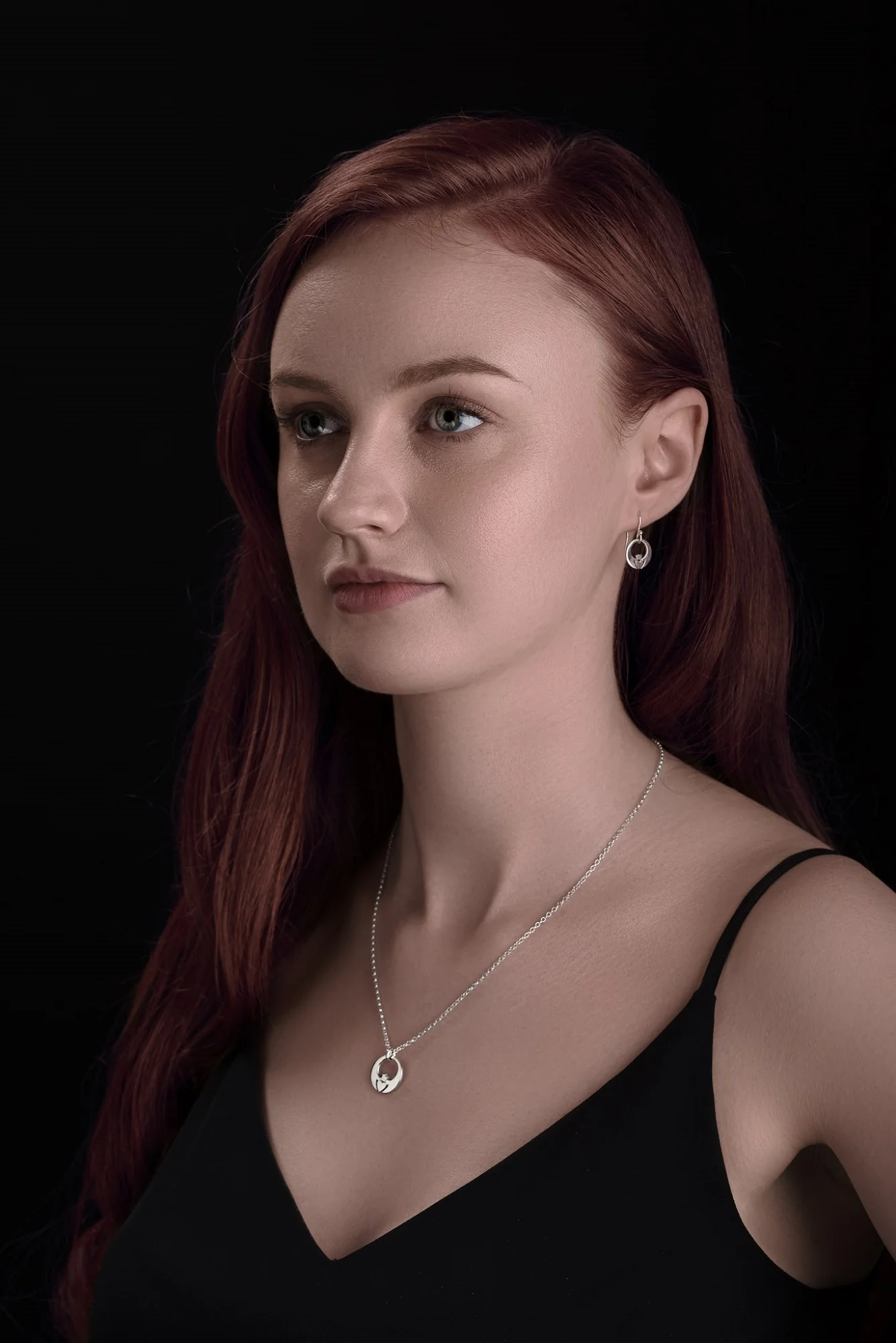 Silver Claddagh Earrings - Image 4