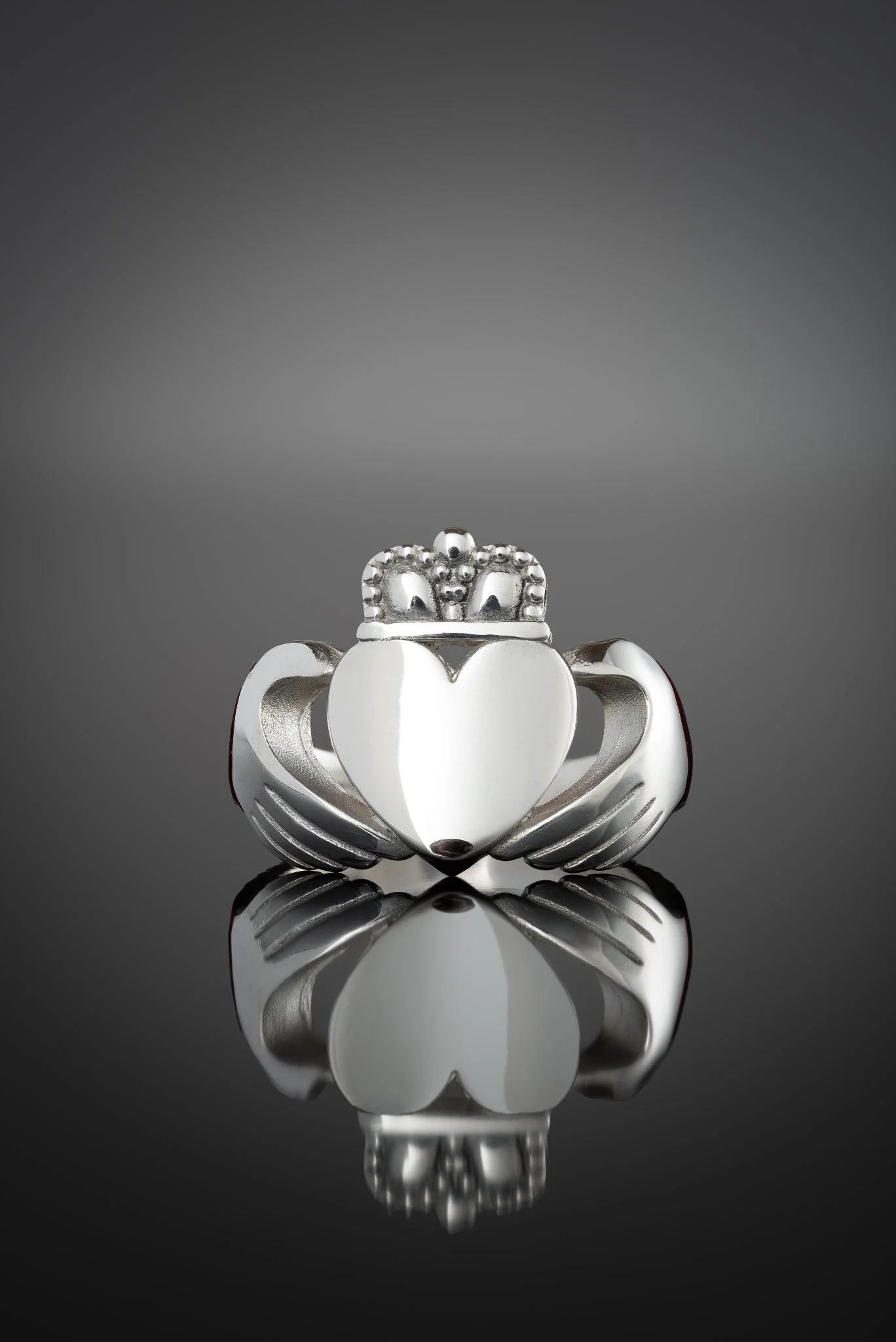 Large Legacy Claddagh Ring Silver