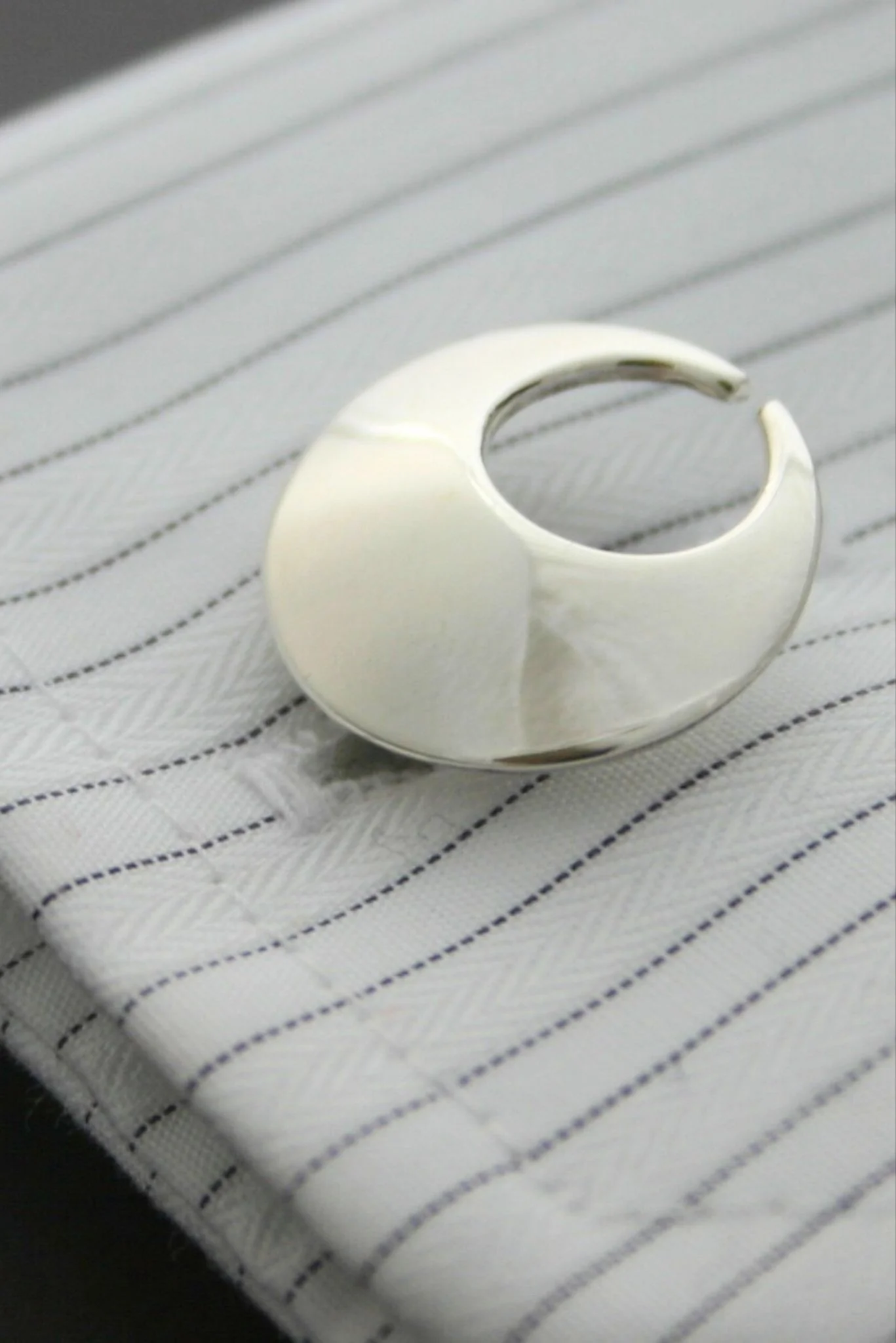 Torc Cufflinks    - Image 2